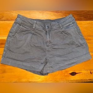 Lascana, size 8, brown/army green.